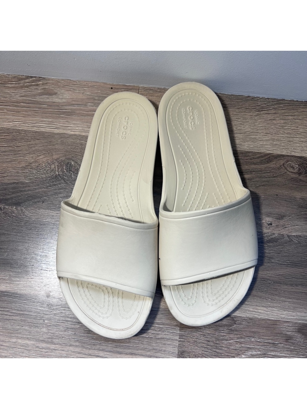 Crocs Cream Slide Sandals, Women's Size 9